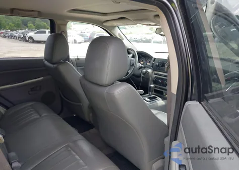 2005 Jeep Grand Cherokee Laredo z USA, uszkodzony, nr VIN 1J4HR48N65C578698